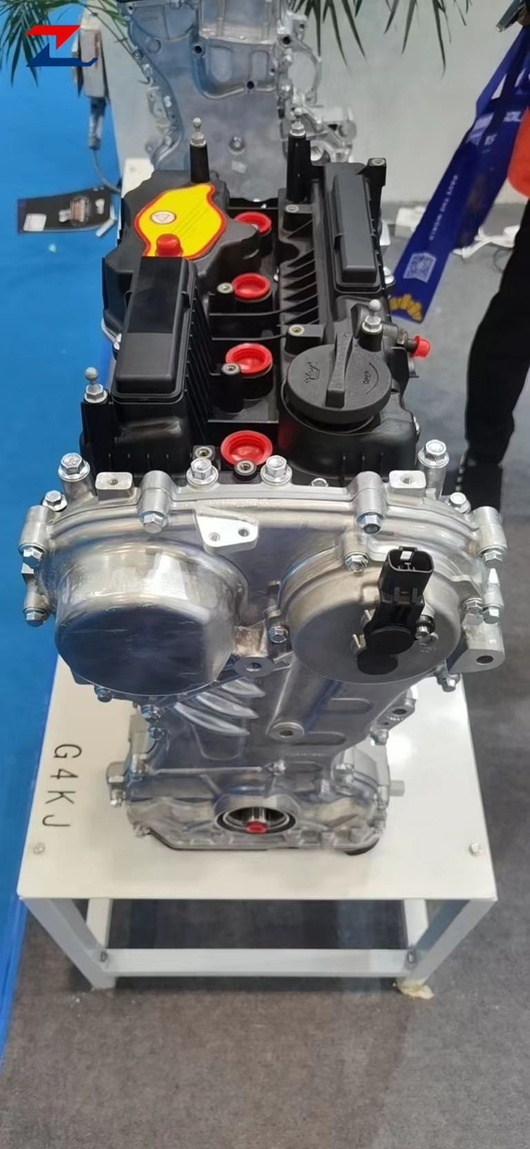 Suitable for Hyundai IX35 Sorento New Shengda New G4KJ 2.4 Engine Motor 